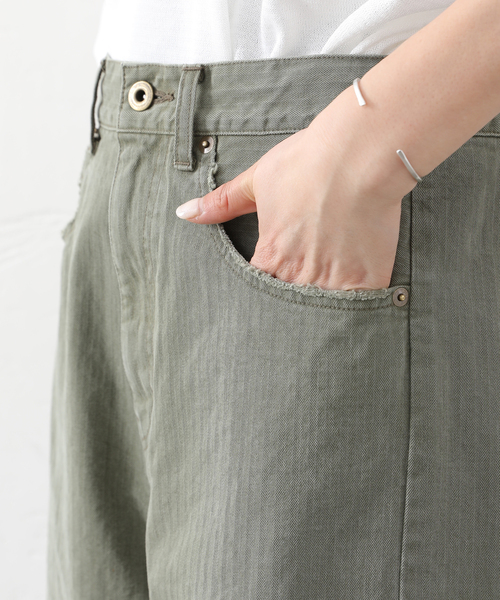 JOURNAL STANDARD LUXE（ジャーナルスタンダード　ラックス）の「ヴィンテージヘリンボン スウィッチパンツ（その他パンツ・レディース・カーキ・MEDIUM/SMALL）」の10枚目の写真