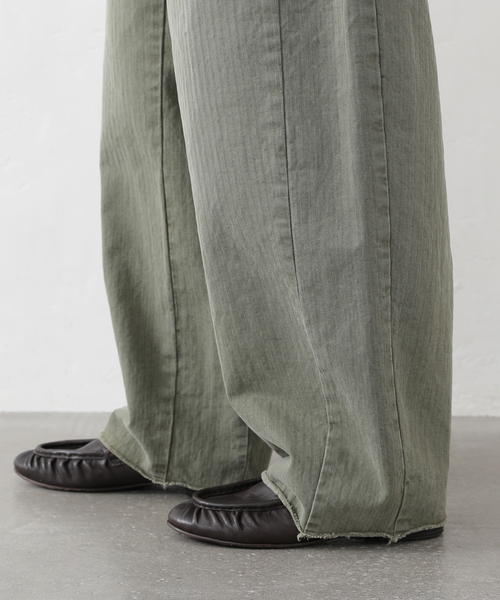 JOURNAL STANDARD LUXE（ジャーナルスタンダード　ラックス）の「ヴィンテージヘリンボン スウィッチパンツ（その他パンツ・レディース・カーキ・MEDIUM/SMALL）」の13枚目の写真