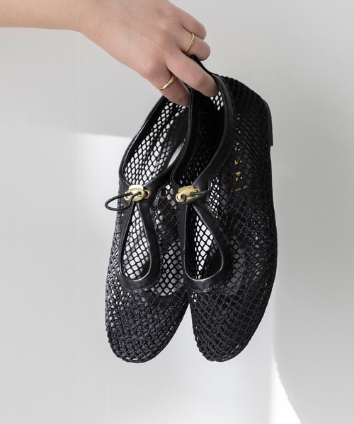 menue(メヌエ)の「メッシュ フラットパンプス(パンプス・レディース・シルバー/ブラック/ベージュ/ホワイト・21.5cm/22.0cm/22.5cm/23.0cm/23.5cm/24.0cm/24.5cm/25.0cm/25.5cm/26.0cm)」の18枚目の写真