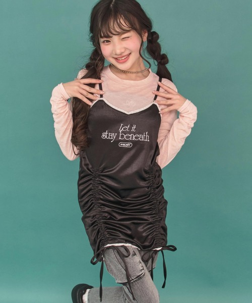 ANAP GiRL(アナップガール)の「シャーリング リボン キャミ ワンピース(ワンピース・キッズ・ブラック/ピンク・XS/M/S)」の5枚目の写真