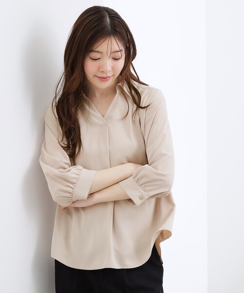 grove(グローブ)の「高評価!【貴島明日香さん着用・洗える】チャーム付きマルチWAYボウタイブラウス(シャツ/ブラウス・レディース・サックスブルー/オフホワイト/ホワイト系5/サンドベージュ・02/03/01/05/04)」の15枚目の写真