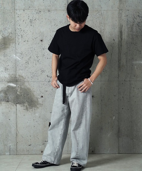 FRUIT OF THE LOOM(フルーツオブザルーム)の「"05"≪FRUIT OF THE LOOM≫パックT 7.0oz ヘビーウェイト Tシャツ(胸ポケットなし)(Tシャツ/カットソー・メンズ・ブラック/オフホワイト・MEDIUM/LARGE/X-LARGE)」の6枚目の写真