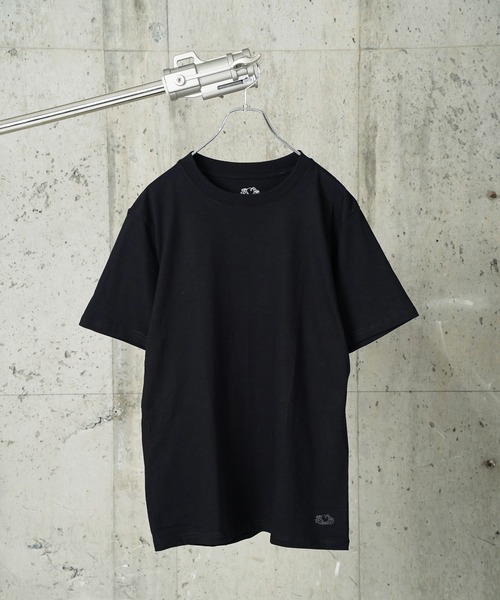 FRUIT OF THE LOOM(フルーツオブザルーム)の「"05"≪FRUIT OF THE LOOM≫パックT 7.0oz ヘビーウェイト Tシャツ(胸ポケットなし)(Tシャツ/カットソー・メンズ・ブラック/オフホワイト・MEDIUM/LARGE/X-LARGE)」の10枚目の写真