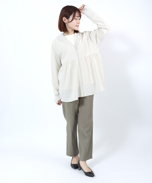 Salong hameu(サロン ハミュー)の「別注 サーパスドライ フリルUVパーカーブルゾン レディース 接触冷感 UVカット 軽量ライトアウター(パーカー・レディース・ブラック/オフホワイト/ラベンダー・LL/L/M)」の21枚目の写真