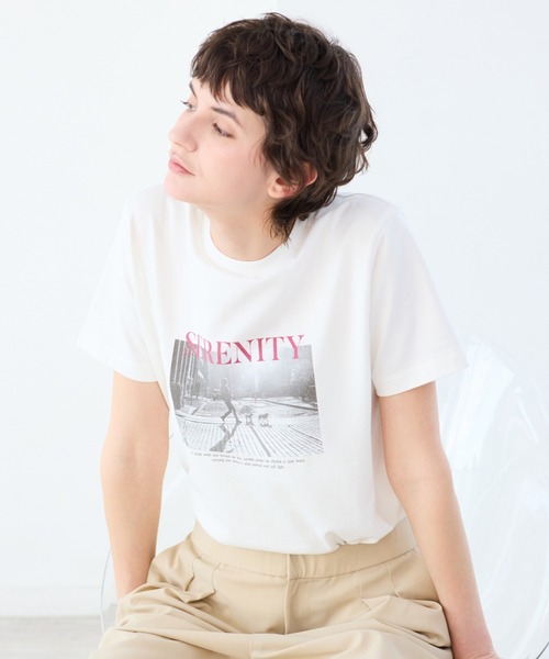 R-ISM(リズム)の「【R-ISM人気アイテム・洗える】フォトプリントTシャツ(DOG)(Tシャツ/カットソー・レディース・ライトベージュ/ライトグレー/オフホワイト・4)」の4枚目の写真