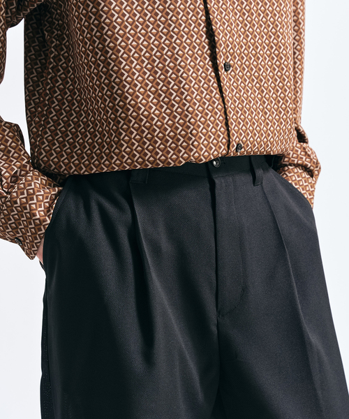 417 EDIFICE（フォーワンセブンエディフィス）の「【EVALET / エバレット】メッシュ ワイドパンツ "セットアップ着用可能"（スラックス・メンズ・チャコールグレー/グレー/ブラック/ベージュ・LARGE/MEDIUM/SMALL）」の15枚目の写真