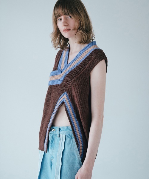 soduk(スドーク)の「【soduk】26SS新作 crossing knit vest / クロッシングニットベスト(ベスト・レディース・ブラウン/ブラック/アイボリー・ONE SIZE)」の6枚目の写真