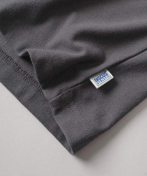 DISCUS(ディスカス)の「【71】【DISCUS/ディスカス】DOG&FOOD 梨地 クールマックス プリントTシャツ/ワンポイント刺繍/リンガーT(Tシャツ/カットソー・メンズ・チャコールグレー/ホワイト系その他2/グレー系その他/ブルー/ブルー系その他/ホワイト系その他3/ホワイト系その他/ホワイト・L/M/XL)」の14枚目の写真
