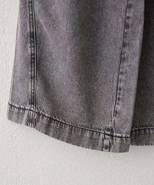 Remind me and forever(リマインドミーアンドフォーエバー)の「【接触冷感】デニムイージーパンツ(デニムパンツ・レディース・スミクロ/ケミカルウォッシュ・FREE)」の14枚目の写真