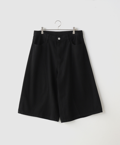 NOMANUAL(NOMANUAL)の「NOMANUAL/ノーマニュアル I.L BERMUDA PANTS(その他パンツ・メンズ・ブラック/ベージュ・LARGE/MEDIUM)」の2枚目の写真