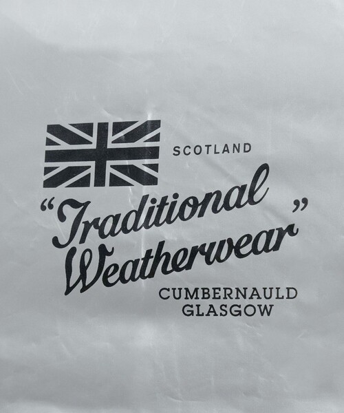 Traditional Weatherwear(トラディショナルウェザーウェア)の「<Traditional Weatherwear>オートマティック フォールディング アンブレラ シルバー 自動開閉式 折りたたみ傘 -晴雨兼用-(折りたたみ傘・メンズ・シルバー・FREE)」の11枚目の写真