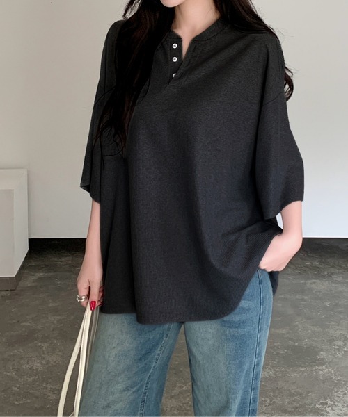 by LEGNA(バイレグナ)の「ヘンリーネックワッフルT(Tシャツ/カットソー・レディース・ホワイト/ブラック/グレー/アイボリー・FREE)」の3枚目の写真