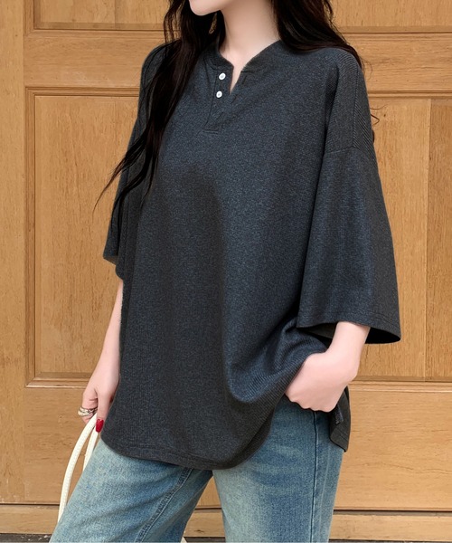 by LEGNA(バイレグナ)の「ヘンリーネックワッフルT(Tシャツ/カットソー・レディース・ホワイト/ブラック/グレー/アイボリー・FREE)」の19枚目の写真