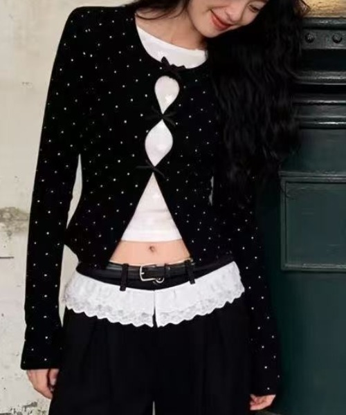 Achic(アシック)の「ドット柄 フェイクレイヤード リボトップス(Tシャツ/カットソー・レディース・ブラック・M)」の4枚目の写真