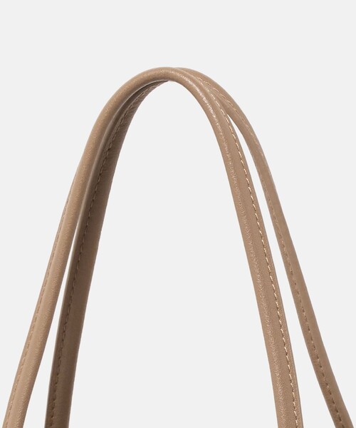 UNITED ARROWS(ユナイテッドアローズ)の「ロゴ トートバッグ THIN(トートバッグ・レディース・グレー系/オリーブ/ベージュ・FREE)」の7枚目の写真