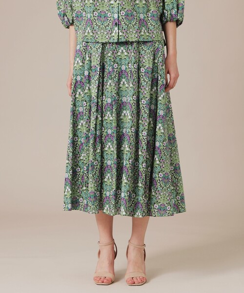 MACKINTOSH LONDON(マッキントッシュ ロンドン)の「ボタニカルウォールプリントスカート(スカート・レディース・ベージュ/ネイビー・36/38)」の2枚目の写真