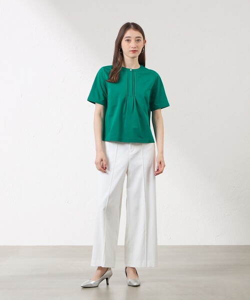 amaca(アマカ)の「【接触冷感・UV対策】Blousey フロントレース プルオーバー(Tシャツ/カットソー・レディース・オフホワイト/グリーン/ダークネイビー・40/38)」の6枚目の写真