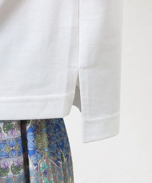 amaca(アマカ)の「【接触冷感・UV対策】Blousey フロントレース プルオーバー(Tシャツ/カットソー・レディース・オフホワイト/グリーン/ダークネイビー・40/38)」の11枚目の写真