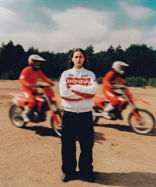 PHYPS MOTORCYCLE(フィップスモーターサイクル)の「Piping Motorcycle Blouson Jacket Red(ブルゾン・レディース・その他・SMALL/MEDIUM/LARGE/X-LARGE)」の6枚目の写真