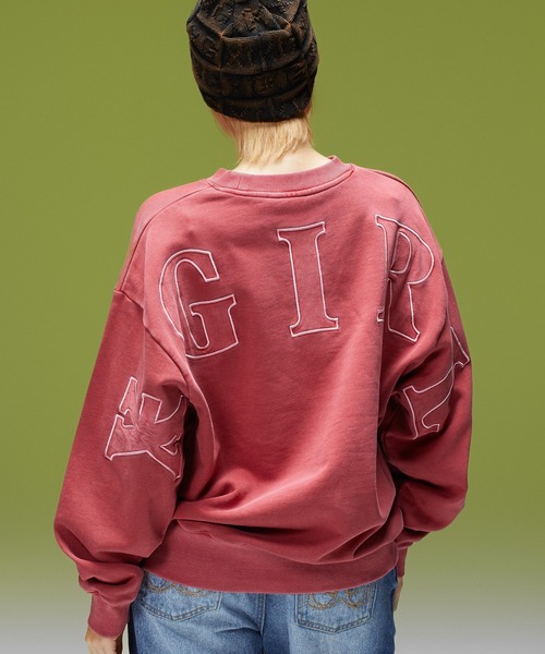 X-girl(エックスガール)の「FADED BIG PATCH CREWNECK SWEATSHIRT(スウェット・レディース・ブラック/グリーン/バーガンディー・M/S)」の1枚目の写真