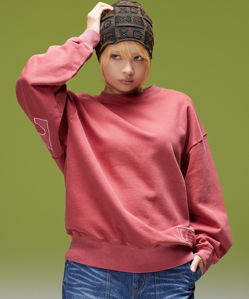 X-girl(エックスガール)の「FADED BIG PATCH CREWNECK SWEATSHIRT(スウェット・レディース・ブラック/グリーン/バーガンディー・M/S)」の16枚目の写真