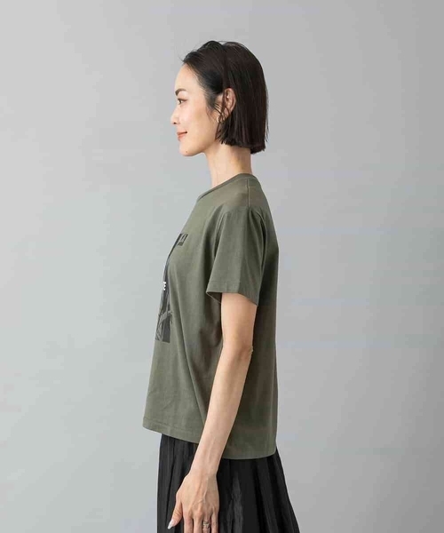 MICHEL KLEIN（ミッシェル・クラン）の「[WEB限定カラー]フォトTシャツ（Tシャツ/カットソー・レディース・ホワイト/グレー/チャコールグレー/カーキ・40/38）」の14枚目の写真