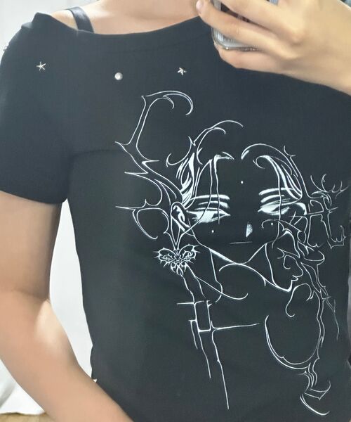 RANDOMOFF（ランダムオフ）の「[ROF x GYEOL] TRACE FACE OFF-SHOULDER TOP（Tシャツ/カットソー・レディース・ブラック・ONE SIZE）」の6枚目の写真