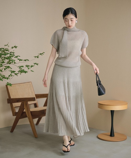 LAULEN(ローレン)の「tuck flare knit skirt /タックフレアニットスカート(スカート・レディース・モカ/グレイッシュベージュ・FREE)」の12枚目の写真