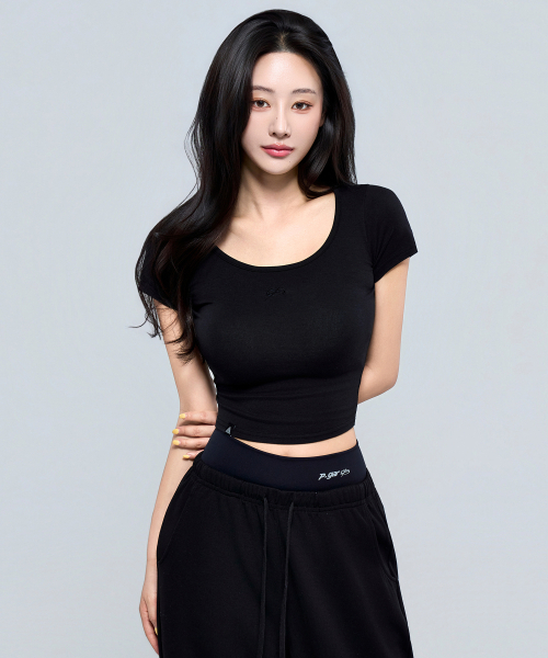 PHYSICAL GARMENTS（フィジカルガーメンツ）の「P5076 ウーマン モーダル シンボル クロップ 半袖[3COLOR]（Tシャツ/カットソー・レディース・ホワイト/チャコール/ブラック・FREE）」の4枚目の写真