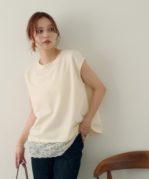 DISCOAT(ディスコート)の「【Noka】後ろレーススリットTシャツ(Tシャツ/カットソー・レディース・チャコールグレー/ホワイト系その他/ブラック・FREE)」の7枚目の写真