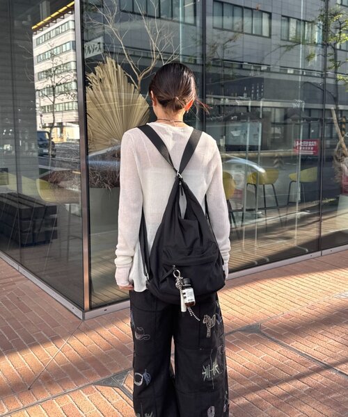 ear PAPILLONNER(イアパピヨネ)の「《Utaha企画》撥水3WAYリュック/ショルダーバッグ(バックパック/リュック・レディース・ブラック・FREE)」の7枚目の写真