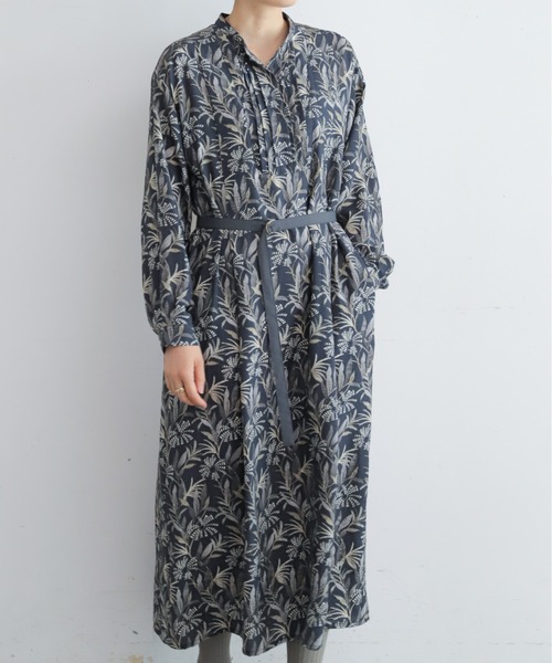 NOMBRE IMPAIR(ノンブルアンペール)の「オータムフォレストプリント ベルト付きワンピース(ワンピース・レディース・ネイビー/カーキ・FREE)」の14枚目の写真