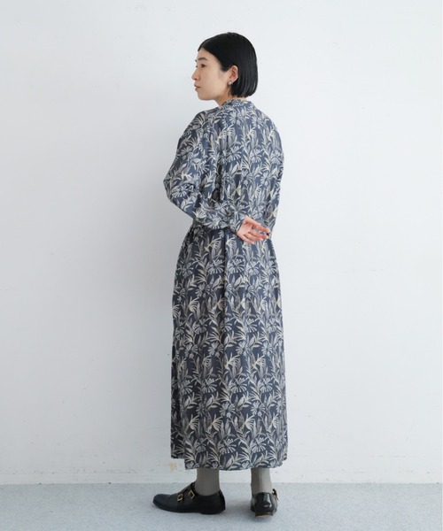 NOMBRE IMPAIR(ノンブルアンペール)の「オータムフォレストプリント ベルト付きワンピース(ワンピース・レディース・ネイビー/カーキ・FREE)」の12枚目の写真