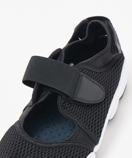 NIKE（ナイキ）の「【NIKE / ナイキ】 AIR RIFT BR / エアリフト ブリーズ/ スニーカーサンダル / ユニセックス（サンダル・メンズ・ホワイト/ブラック・28/27/26）」の11枚目の写真