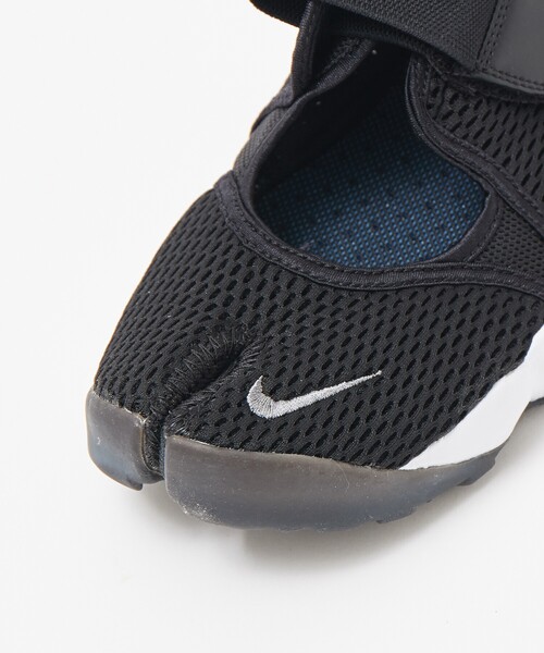 NIKE（ナイキ）の「【NIKE / ナイキ】 AIR RIFT BR / エアリフト ブリーズ/ スニーカーサンダル / ユニセックス（サンダル・メンズ・ホワイト/ブラック・28/27/26）」の12枚目の写真