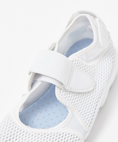 NIKE（ナイキ）の「【NIKE / ナイキ】 AIR RIFT BR / エアリフト ブリーズ/ スニーカーサンダル / ユニセックス（サンダル・メンズ・ホワイト/ブラック・28/27/26）」の16枚目の写真