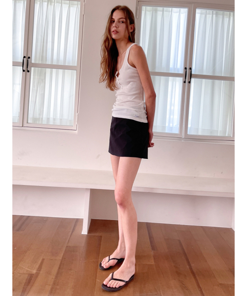 RAVEROUS(レイバーロス)の「ベルト付きミニスカート/パンツ_ブラック(スカート・レディース・ブラック・SMALL/MEDIUM)」の2枚目の写真