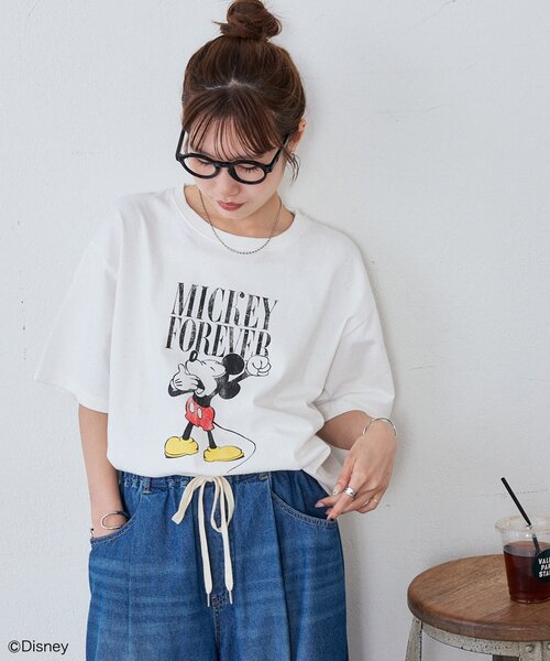 DISCOAT(ディスコート)の「【Enlude】DisneyロゴグラフィックTシャツ《ユニセックス》(Tシャツ/カットソー・レディース・ブラック/チャコールグレー/オフホワイト・MEDIUM/LARGE)」の8枚目の写真
