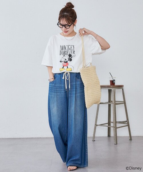 DISCOAT(ディスコート)の「【Enlude】DisneyロゴグラフィックTシャツ《ユニセックス》(Tシャツ/カットソー・レディース・ブラック/チャコールグレー/オフホワイト・MEDIUM/LARGE)」の13枚目の写真
