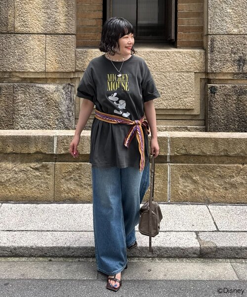 DISCOAT(ディスコート)の「【Enlude】DisneyロゴグラフィックTシャツ《ユニセックス》(Tシャツ/カットソー・レディース・ブラック/チャコールグレー/オフホワイト・MEDIUM/LARGE)」の16枚目の写真