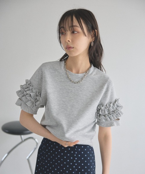 &. NOSTALGIA（アンドドットノスタルジア）の「ダブルフリルスリーブトップス（Tシャツ/カットソー・レディース・ホワイト/グレー・M）」の11枚目の写真