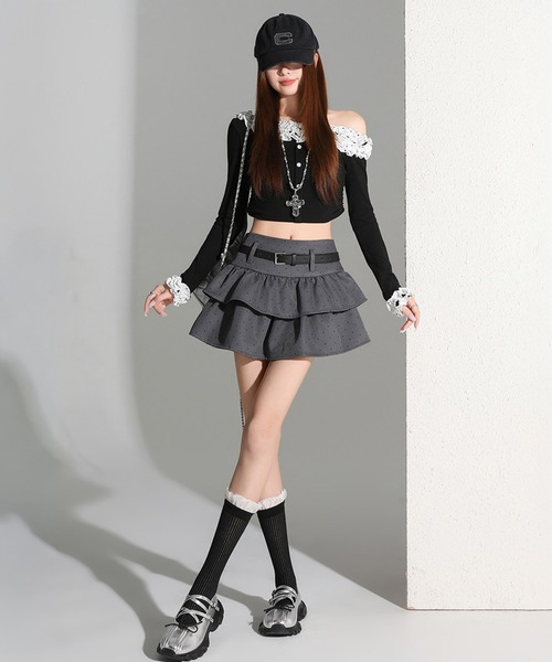 IRADOWL(アイラドール)の「ミニドット柄ティアードフリルミニスカート(スカート・レディース・ブラック/ホワイト/グレー・LARGE/MEDIUM/SMALL)」の6枚目の写真