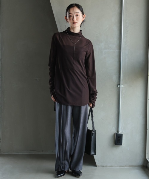 Callarus（カラルス）の「シアージャージーブラウス［Callarus］（シャツ/ブラウス・レディース・ブラウン/オフホワイト/ブラック・M/S/LL/L）」の18枚目の写真