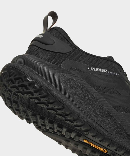 adidas(アディダス)の「スーパーノヴァ イーズ 2 GTX ランニング / ランニングシューズ / アディダス adidas(スニーカー・メンズ・ブラック・29.0cm/24.5cm/28.5cm/28.0cm/27.5cm/27.0cm/26.5cm/26.0cm/25.5cm/25.0cm)」の7枚目の写真