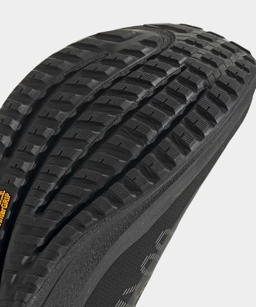 adidas(アディダス)の「スーパーノヴァ イーズ 2 GTX ランニング / ランニングシューズ / アディダス adidas(スニーカー・メンズ・ブラック・29.0cm/24.5cm/28.5cm/28.0cm/27.5cm/27.0cm/26.5cm/26.0cm/25.5cm/25.0cm)」の8枚目の写真