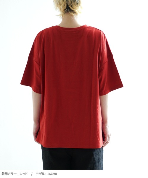 e-zakkamania stores(イーザッカマニアストアーズ)の「キャットグラフィック ビッグシルエットTシャツ(Tシャツ/カットソー・レディース・レッド/ブラック/オフホワイト・フリー)」の14枚目の写真