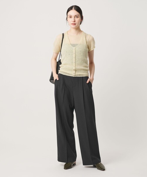BEAUTY&YOUTH UNITED ARROWS（ビューティーアンドユースユナイテッドアローズ）の「ポリエステルブレンド ２タック タブワイドパンツ ウォッシャブル 防シワ（その他パンツ・レディース・ブラック/ダークブラウン/ダークグレー/ベージュ・M/S/XS）」の7枚目の写真