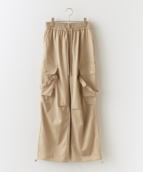 Chick(チック)の「Cargo pants / ドローコード付きカーゴパンツ 夏物 夏服(カーゴパンツ・レディース・オリーブ/ベージュ・M)」の1枚目の写真