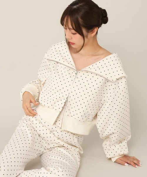 Heather(ヘザー)の「アソートポンチフーディ 1063930(パーカー・レディース・ホワイト系その他/ピンク/グレー・FREE)」の4枚目の写真