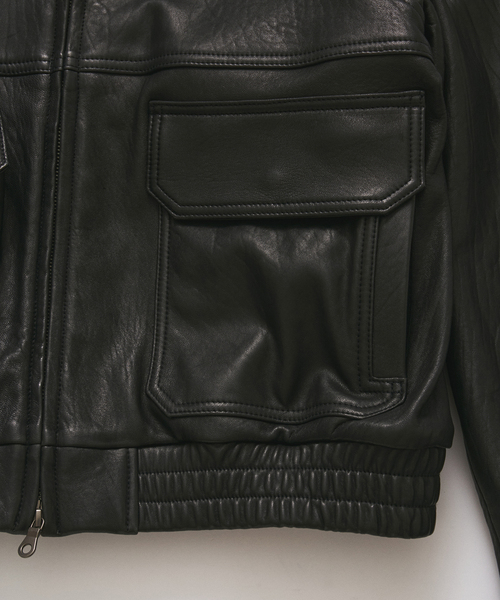 JOURNAL STANDARD(ジャーナルスタンダード)の「ニュージーランド ラム ダッド レザー スタンド ブルゾン(ライダースジャケット・メンズ・ブラック・MEDIUM/LARGE)」の19枚目の写真